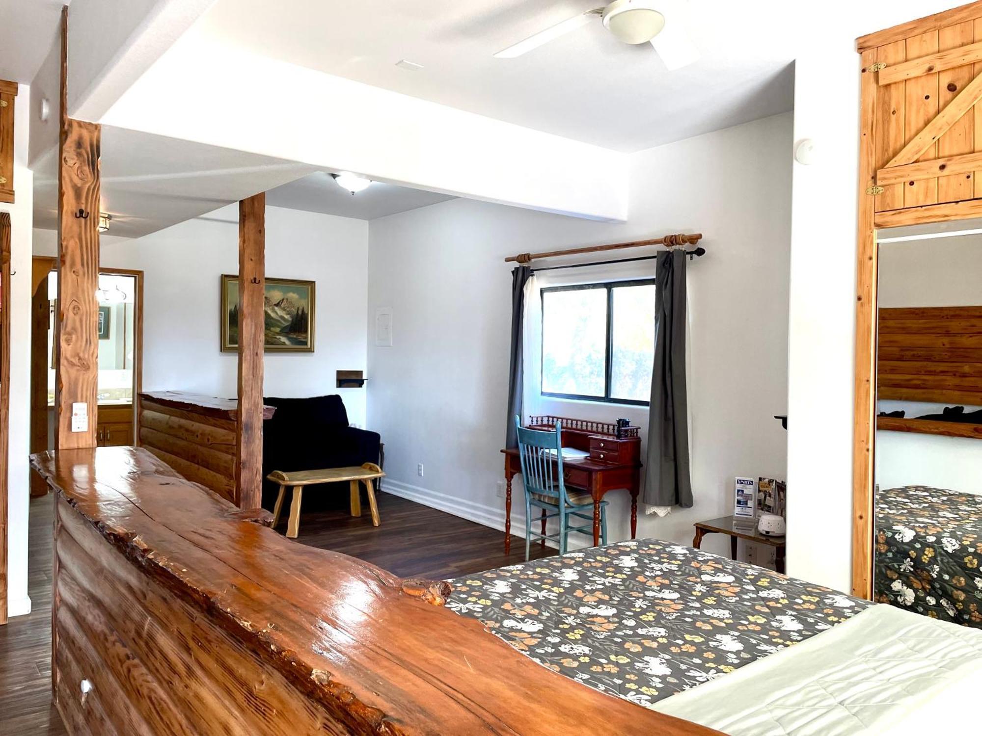 Sierra Mountain Lodge - Vacation Rentals - Yosemite 아와니 외부 사진