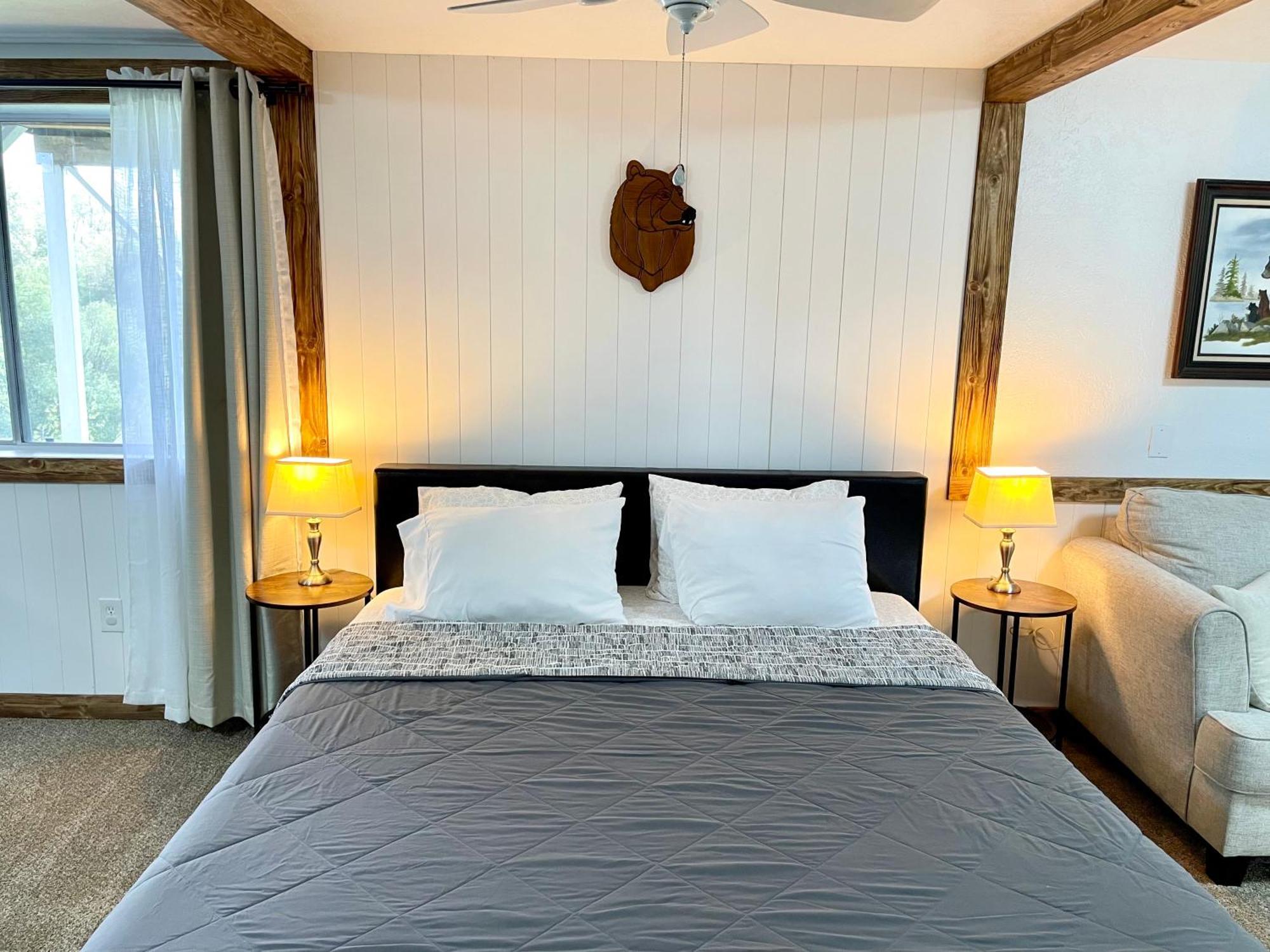 Sierra Mountain Lodge - Vacation Rentals - Yosemite 아와니 외부 사진