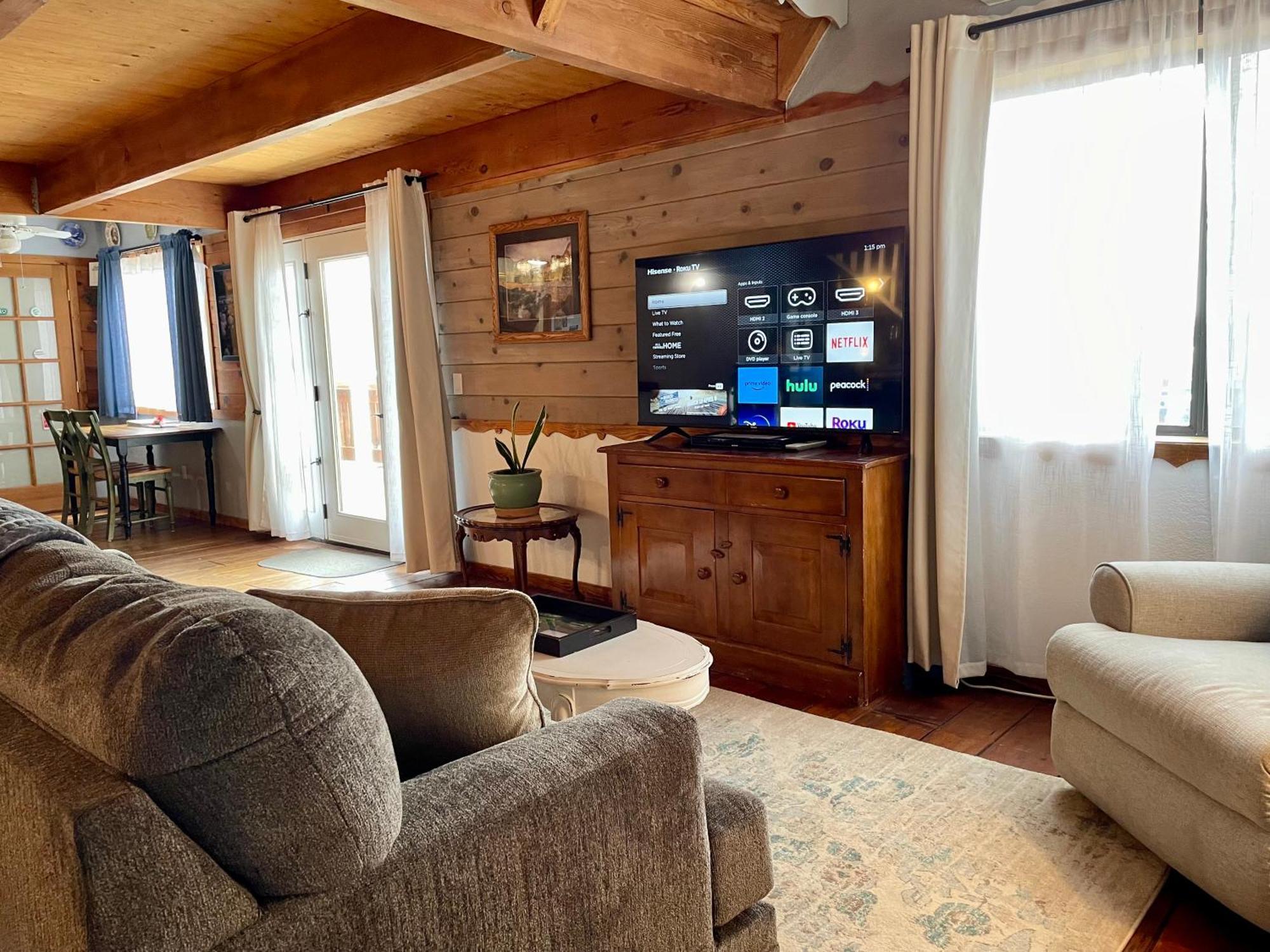 Sierra Mountain Lodge - Vacation Rentals - Yosemite 아와니 외부 사진