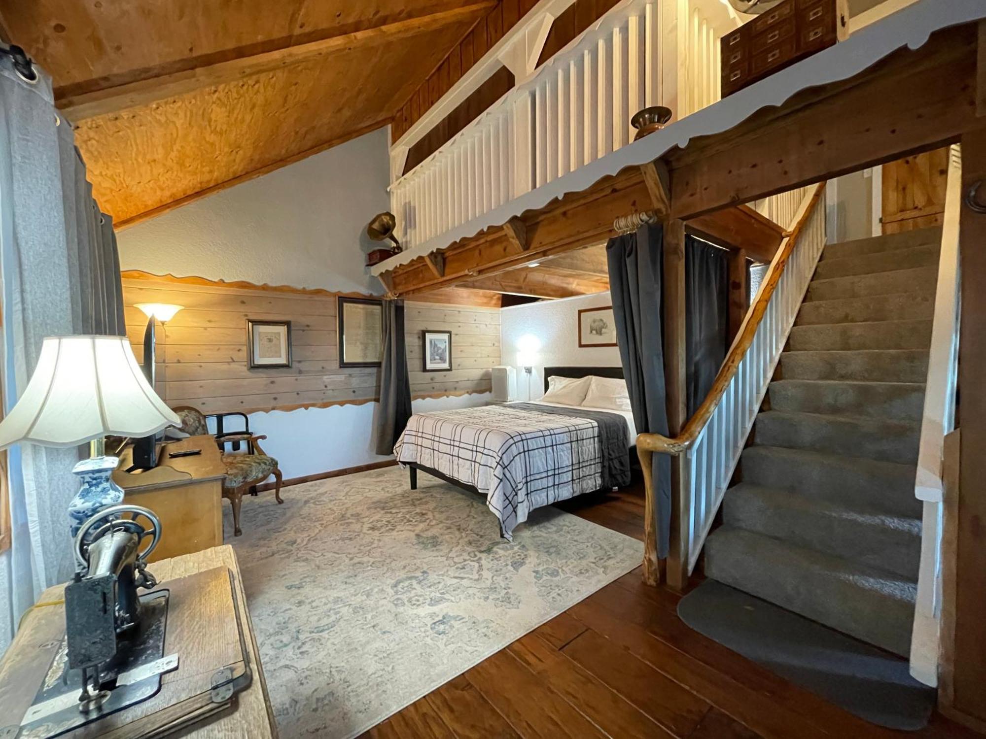 Sierra Mountain Lodge - Vacation Rentals - Yosemite 아와니 외부 사진