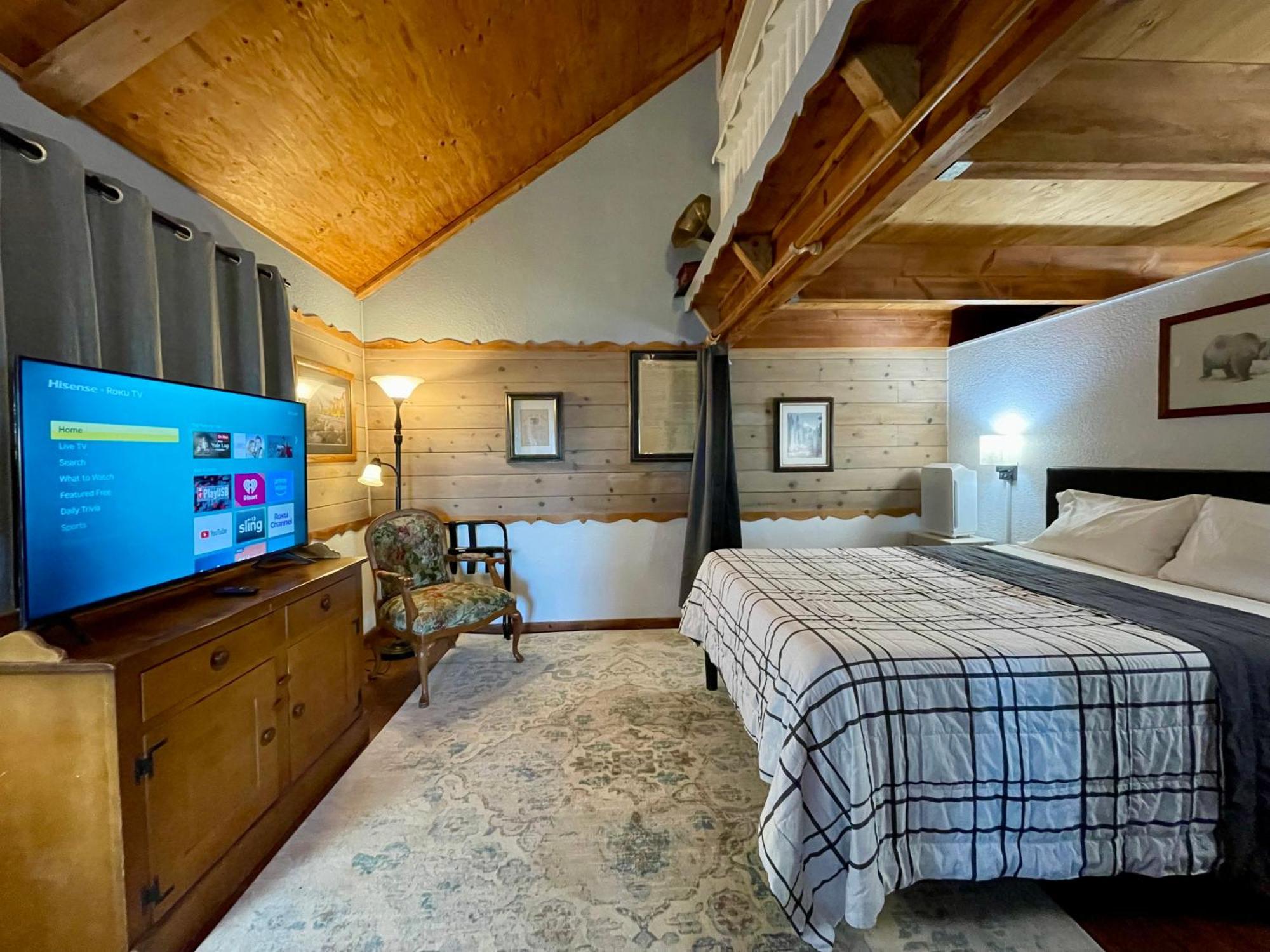 Sierra Mountain Lodge - Vacation Rentals - Yosemite 아와니 외부 사진
