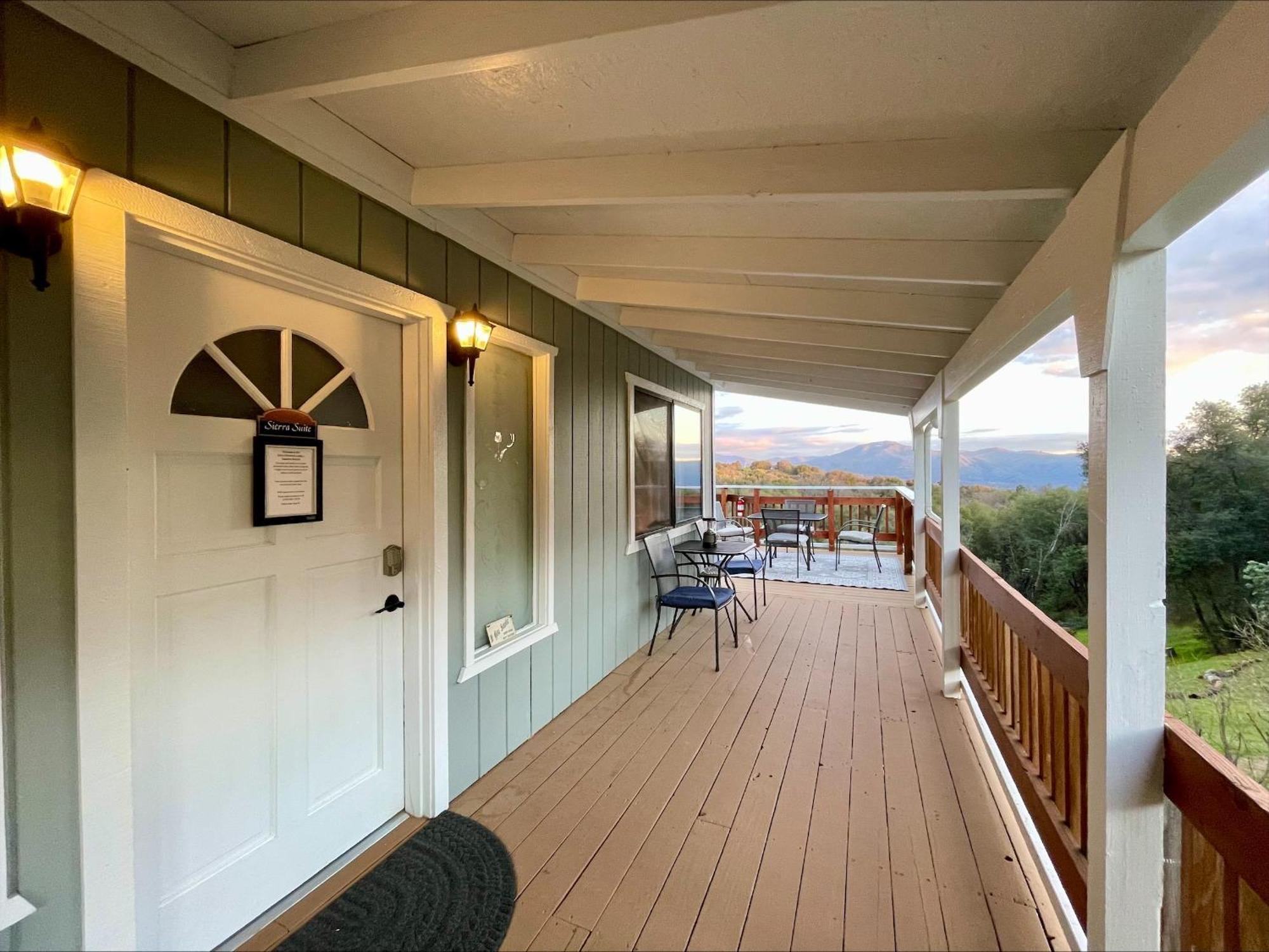 Sierra Mountain Lodge - Vacation Rentals - Yosemite 아와니 외부 사진