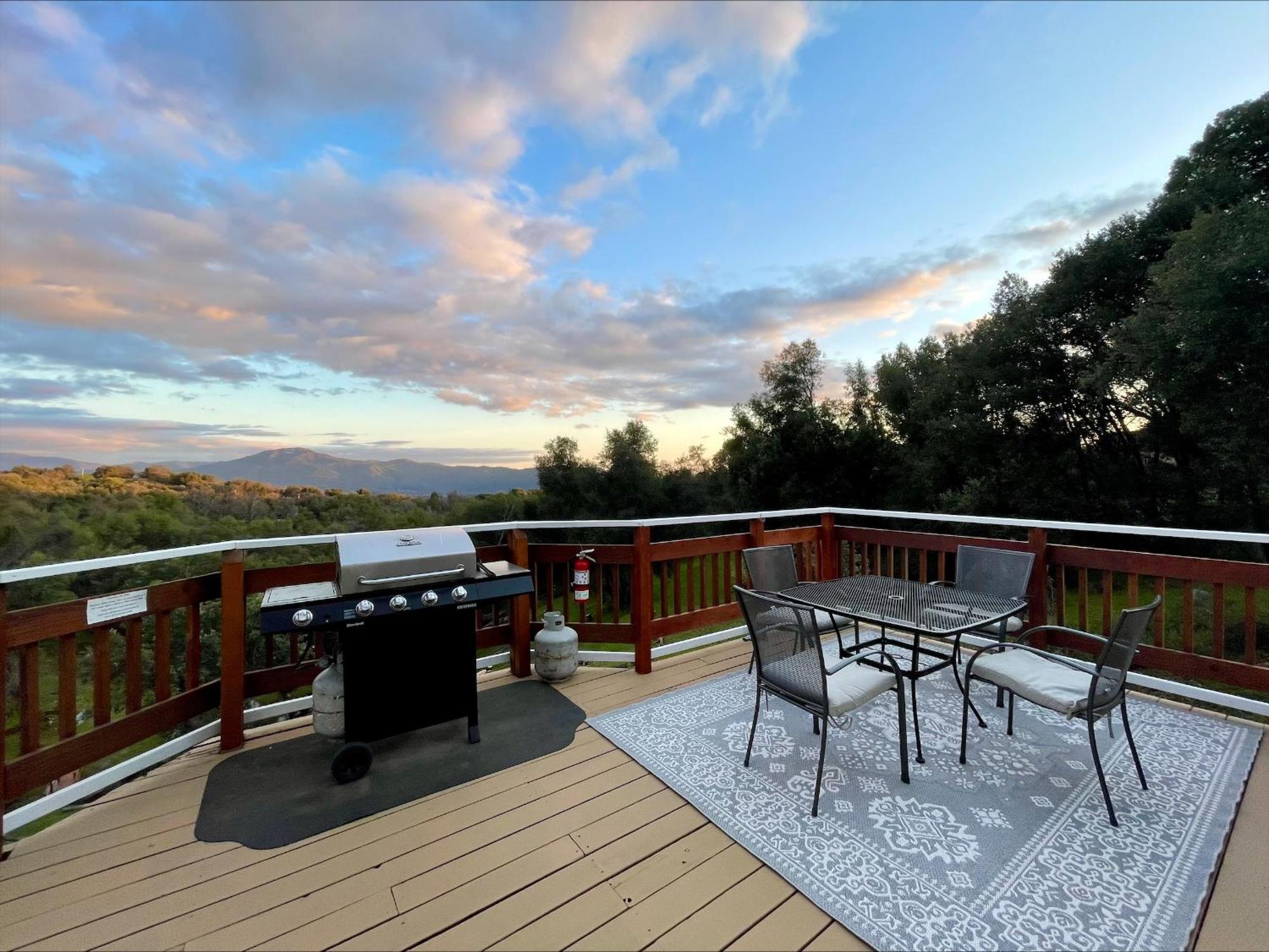 Sierra Mountain Lodge - Vacation Rentals - Yosemite 아와니 외부 사진